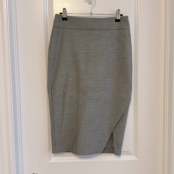 RW&CO - Pencil Skirt - Houndstooth - Size 2 - Picture 1 of 3
